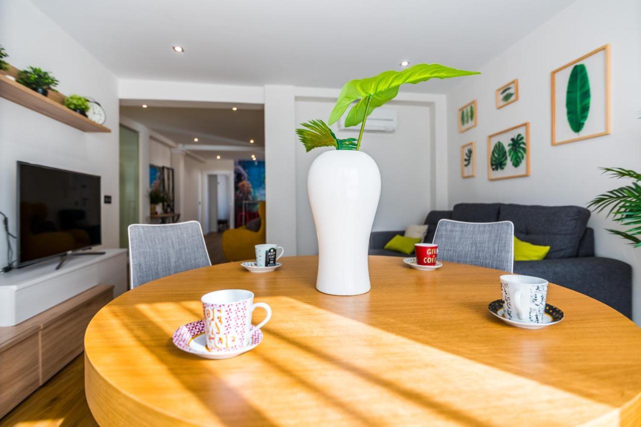 Expoholidays-Rueda Lopez Apartamento De Lujo المرية المظهر الخارجي الصورة